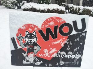 I Heart WOU Snowy